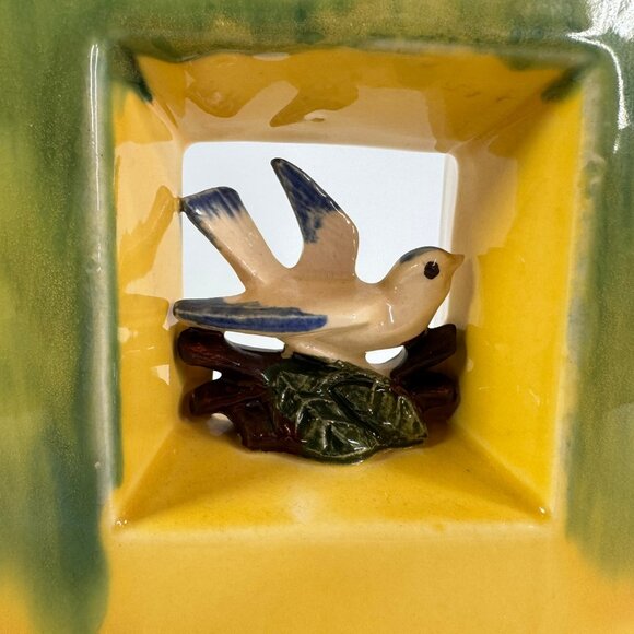 Vintage McCoy green and yellow ceramic square bird vase 6.75" tall - Picture 3 of 10